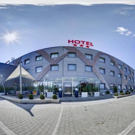 Hotel Porto Radomsko Ngoại thất bức ảnh