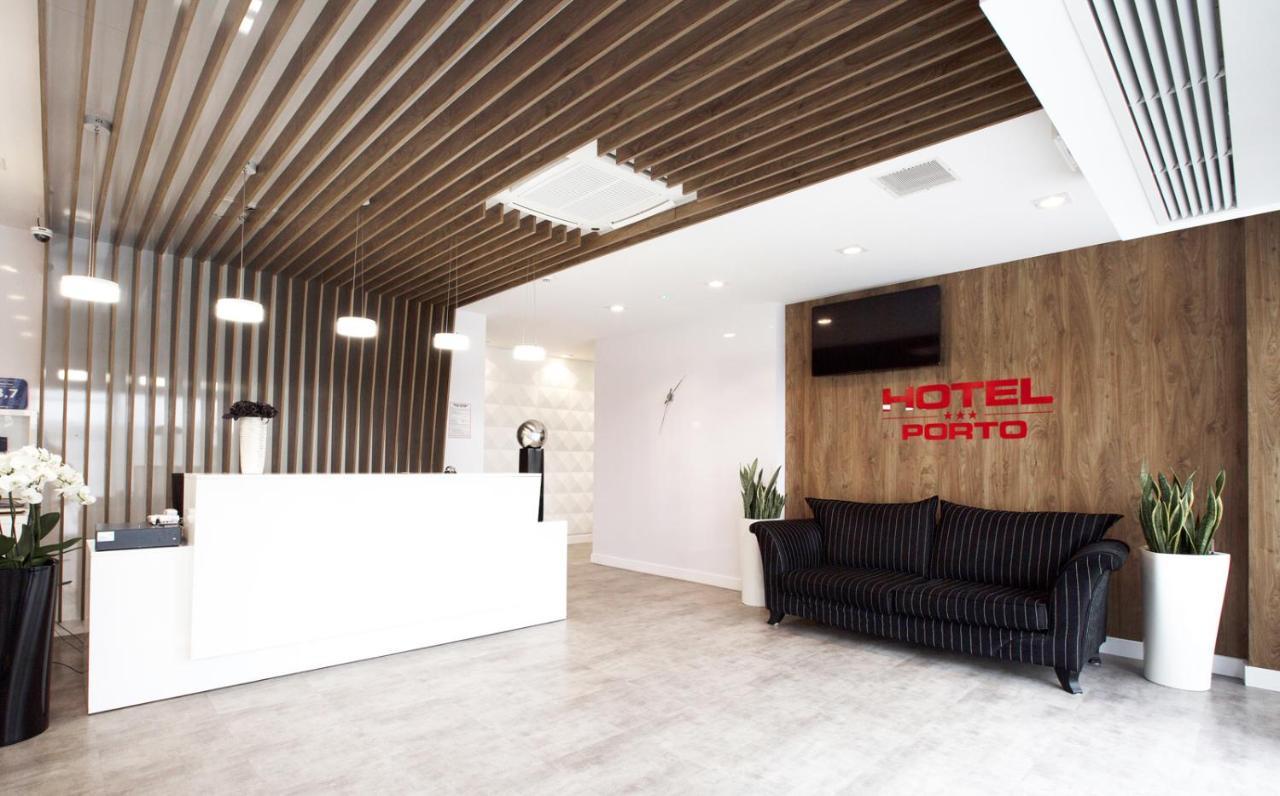 Hotel Porto Radomsko Ngoại thất bức ảnh