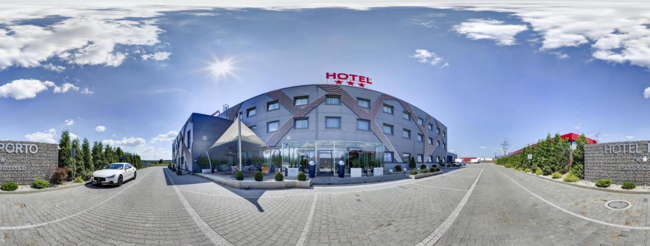Hotel Porto Radomsko Ngoại thất bức ảnh