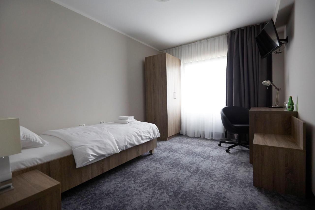 Hotel Porto Radomsko Ngoại thất bức ảnh
