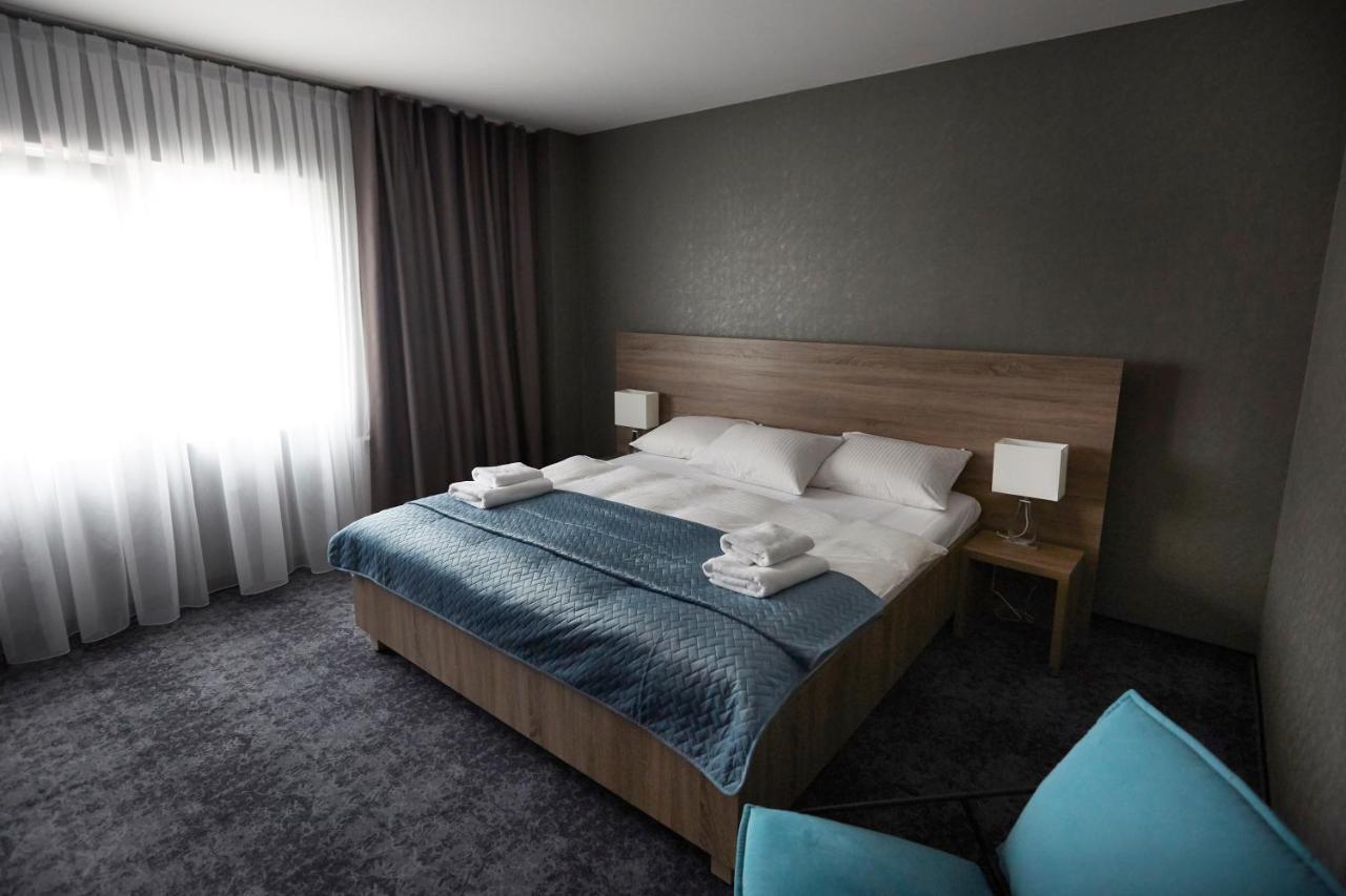 Hotel Porto Radomsko Ngoại thất bức ảnh