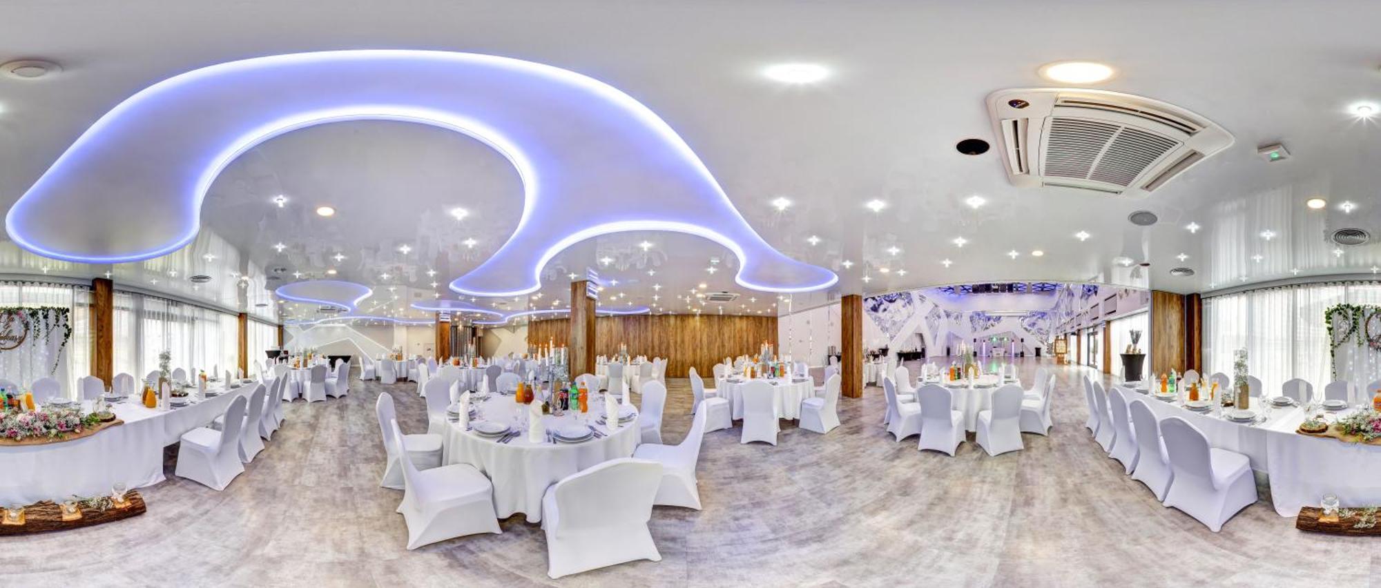 Hotel Porto Radomsko Ngoại thất bức ảnh