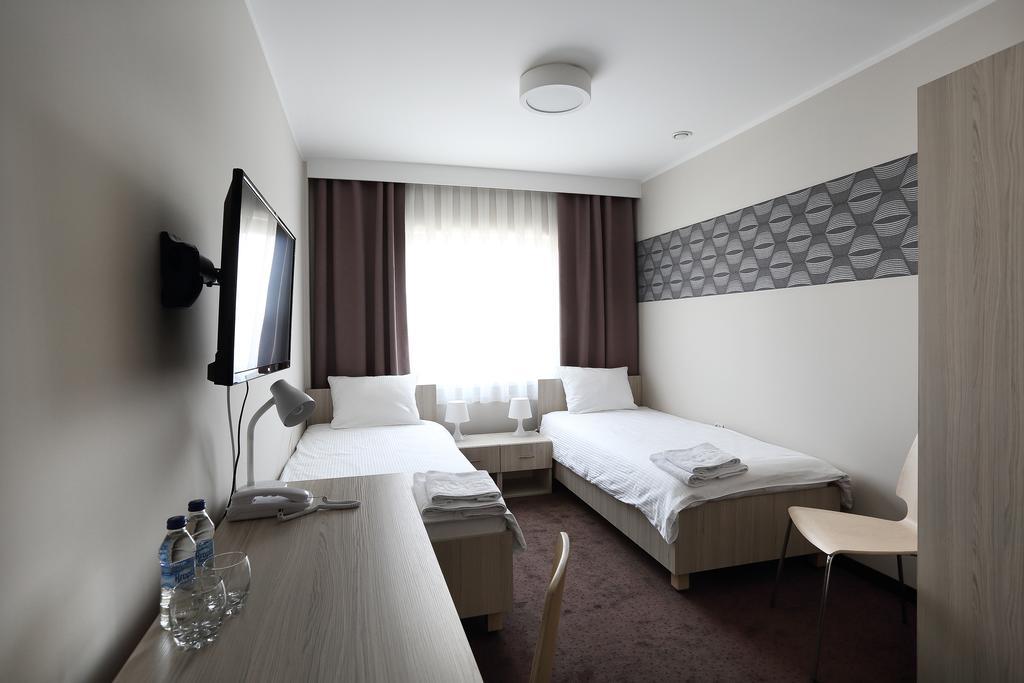 Hotel Porto Radomsko Phòng bức ảnh