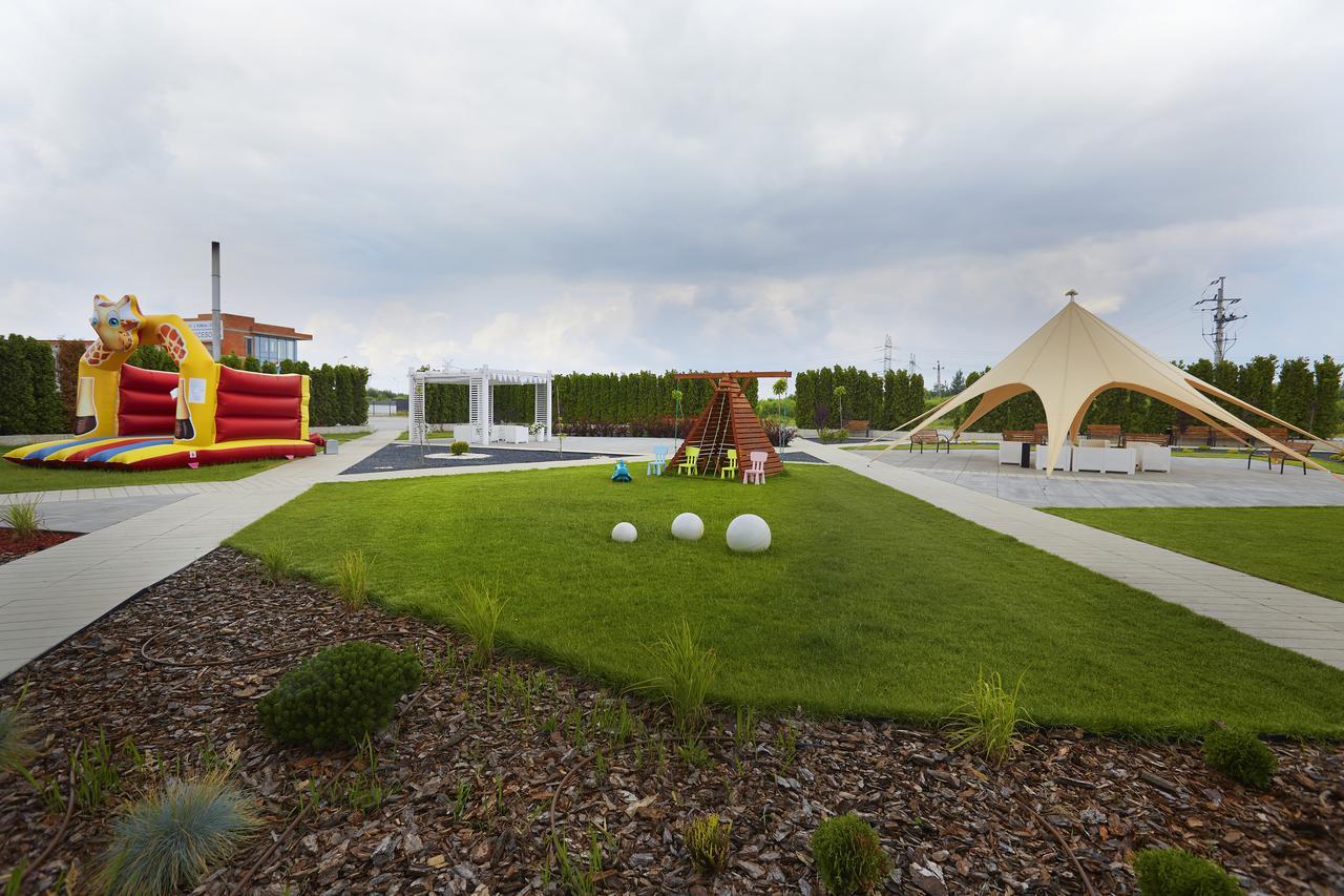 Hotel Porto Radomsko Ngoại thất bức ảnh