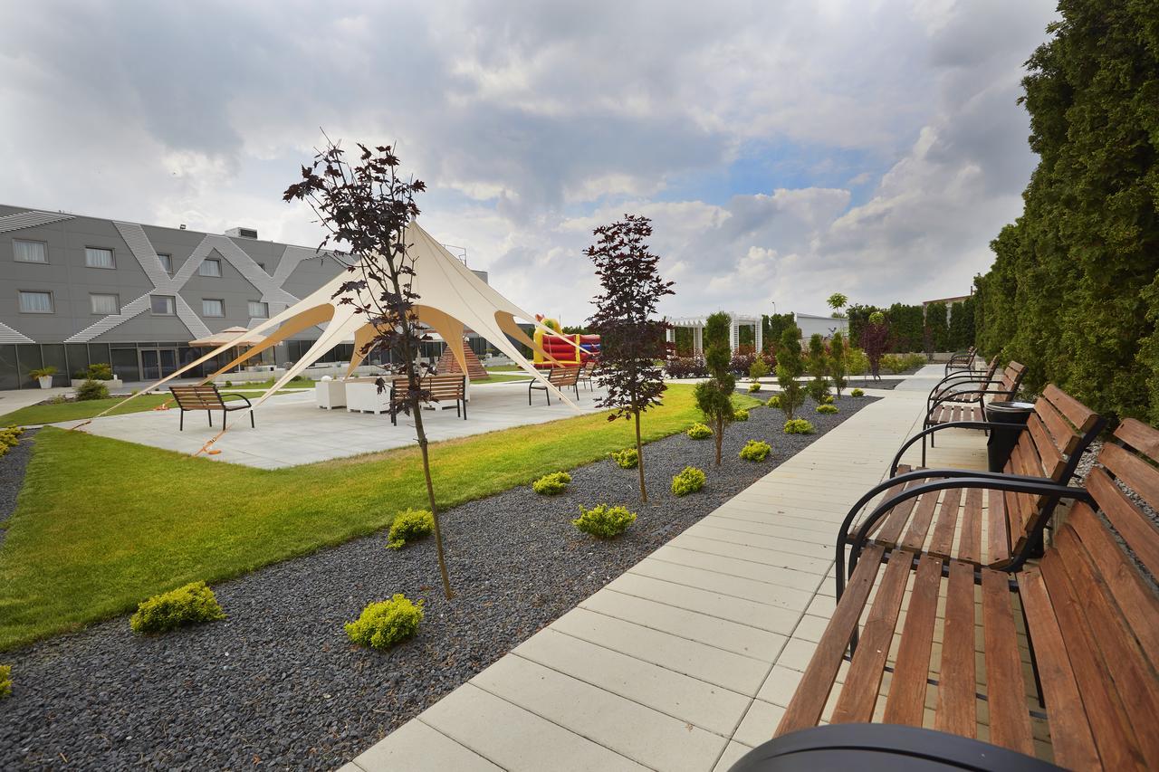 Hotel Porto Radomsko Ngoại thất bức ảnh